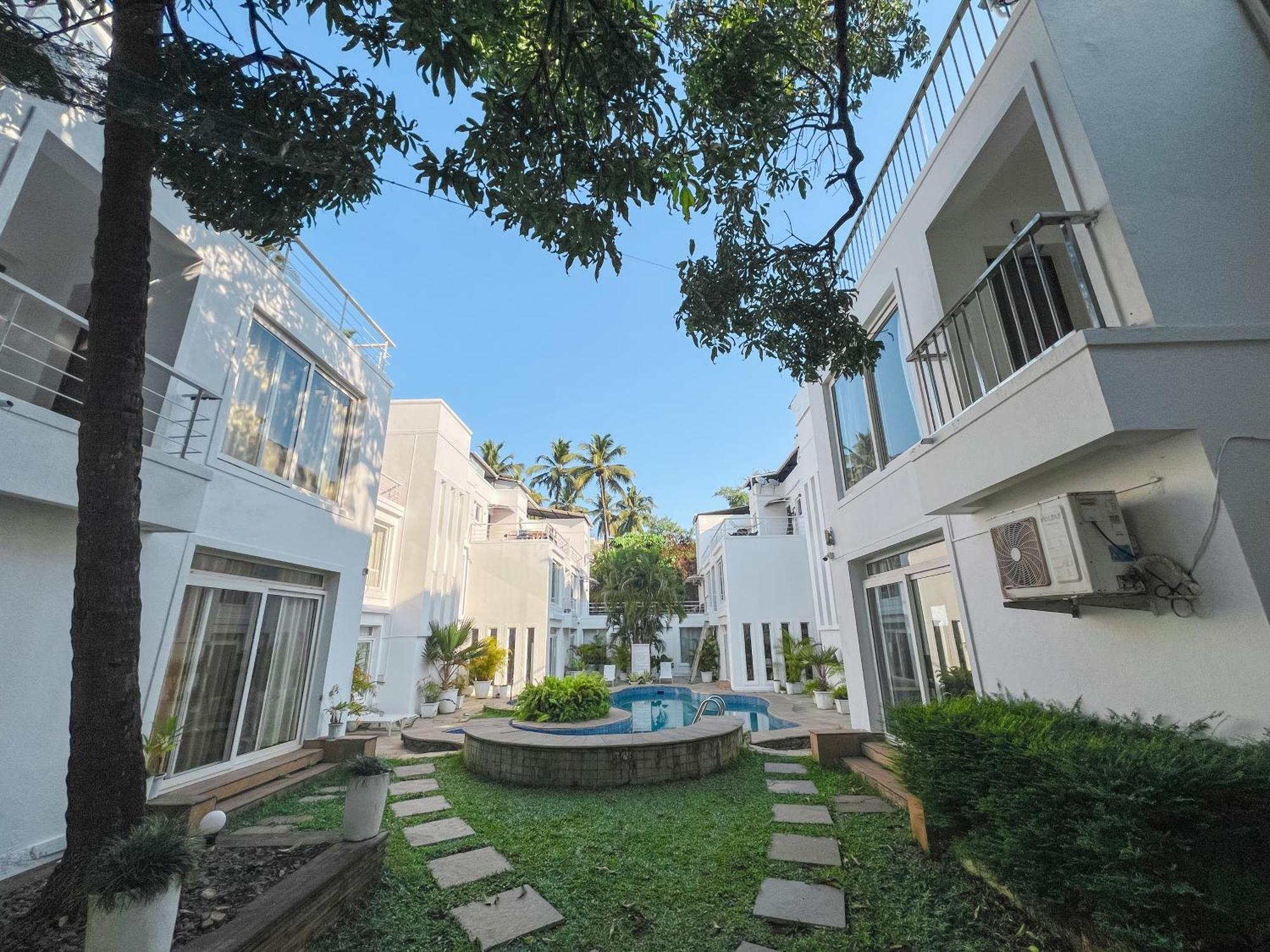 Villa M Jia: Beachside Pool With Free Breakfast *